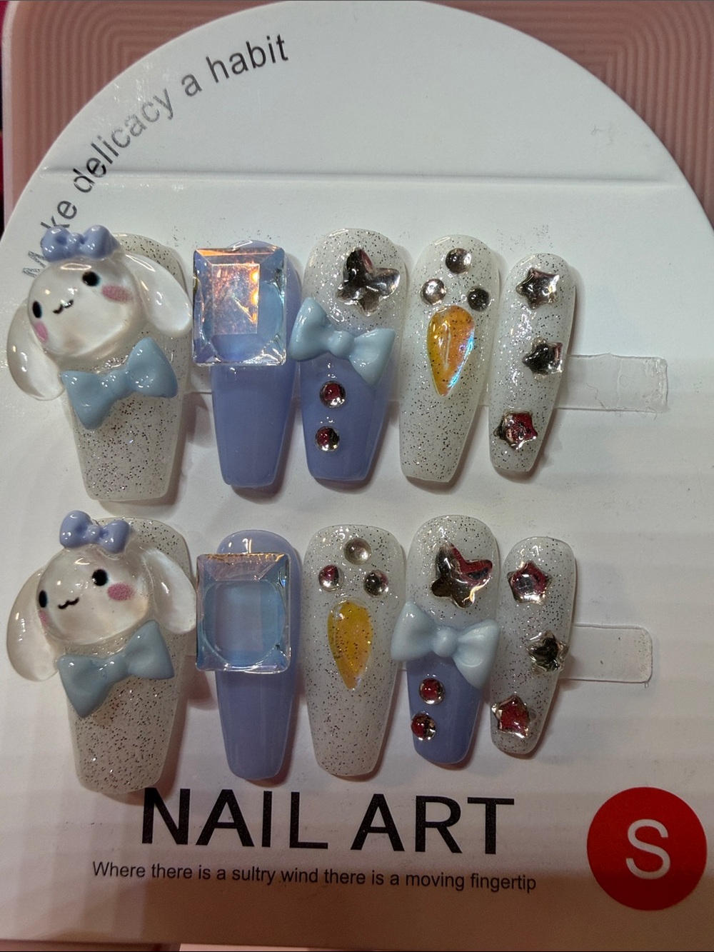 Cinnamon Roll 3D Press-On Nails in Pastel Blue & White